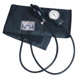 ClipOn Twin Tube Aneroid Sphyg with Black Nylon CuffDE/012